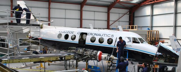 Berita | Air Service Training, Inggris | Easyuni