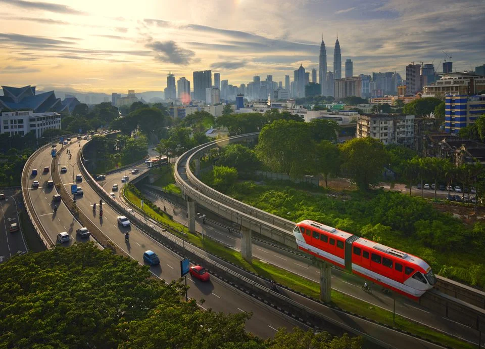 pilihan transportasi umum di malaysia