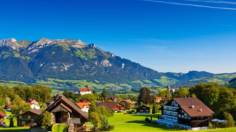 kuliah di swiss